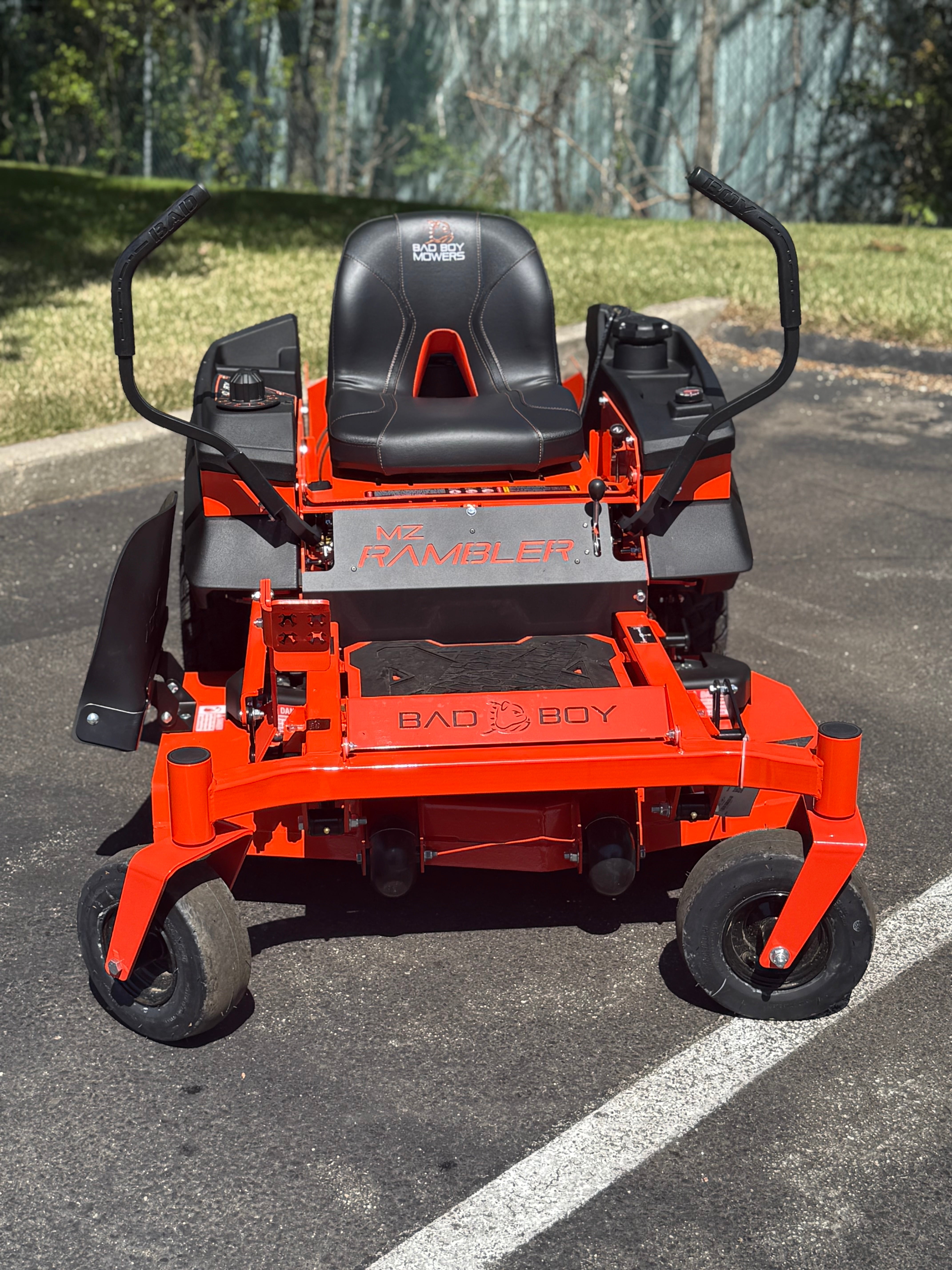 Bad Boy MZ Rambler – 42in Zero Turn Mower | 21.5HP Kawasaki Engine