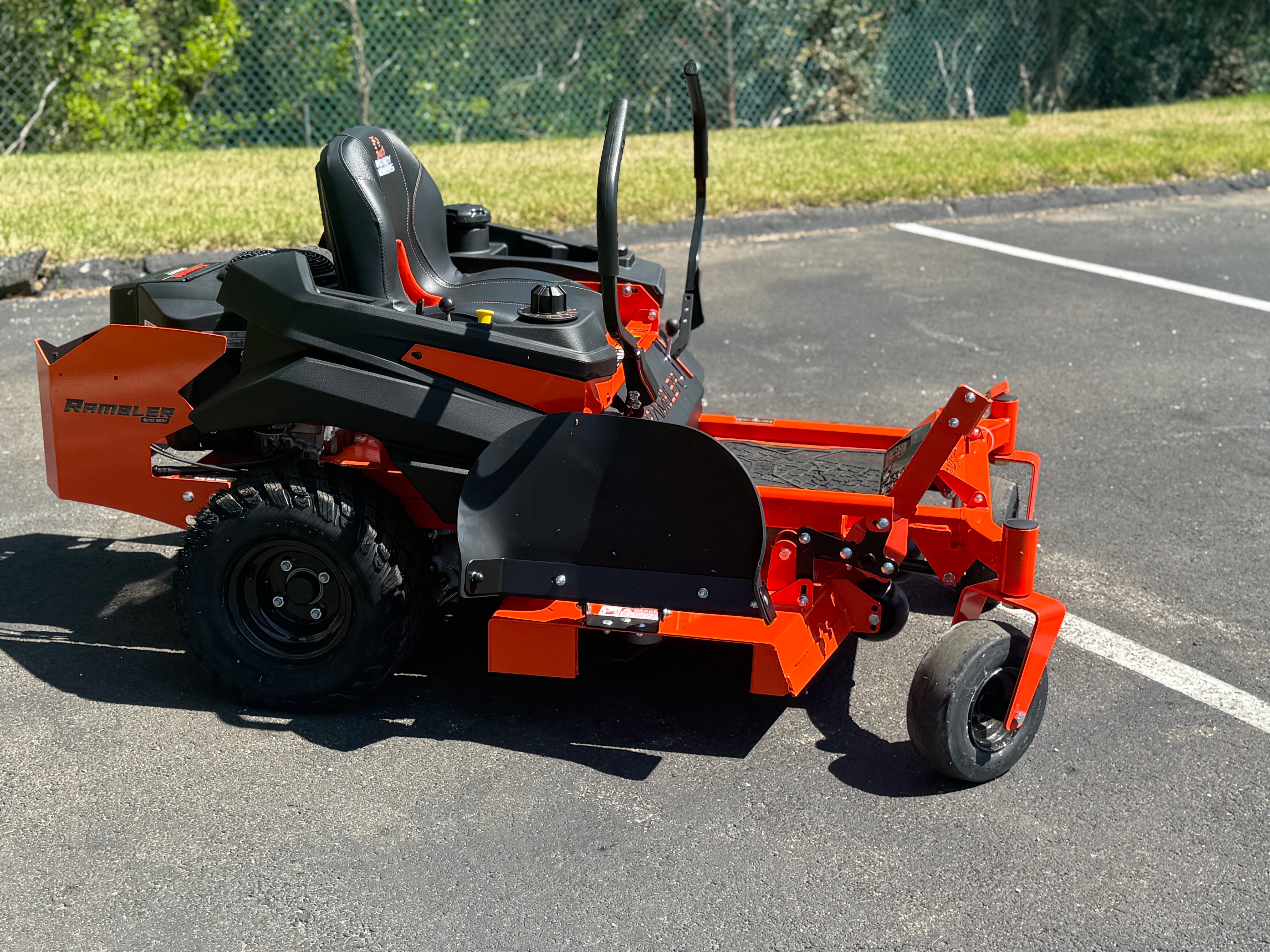 Bad Boy MZ Rambler – 42in Zero Turn Mower | 21.5HP Kawasaki Engine