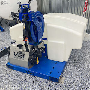 VSI GENESIS SERIES 305E Truck Sprayer  Model: LIQ28809