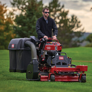 Toro GrandStand E-Z Vac Blower & Drive Kit for 60 in. Deck (78527)